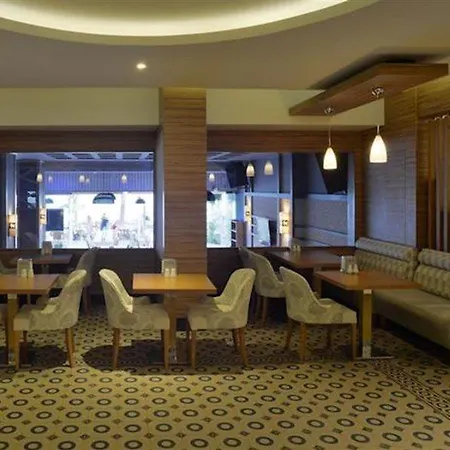 马里斯海滩酒店 马尔马里斯