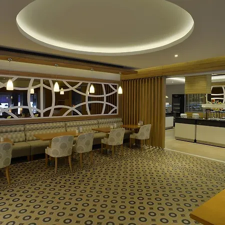 酒店 马里斯海滩酒店 3*
