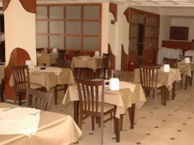 马里斯海滩酒店 3*