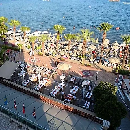 Maris Hotel