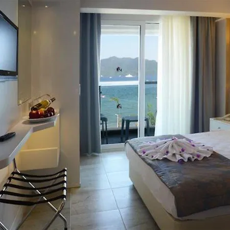Hotel Maris