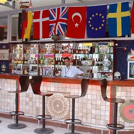 酒店 马里斯海滩酒店