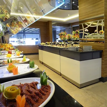 马里斯海滩酒店 酒店 马尔马里斯