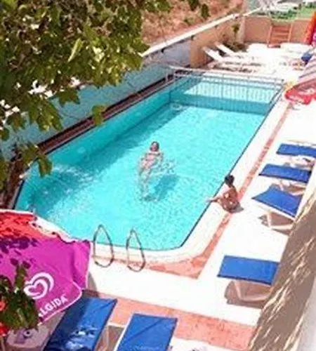 Ξενοδοχείο Maris